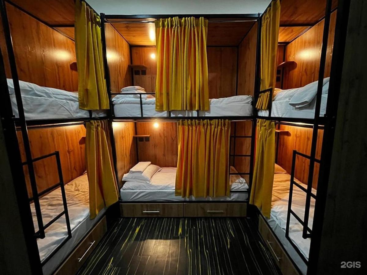 Flats Hostel Астана Екстериор снимка